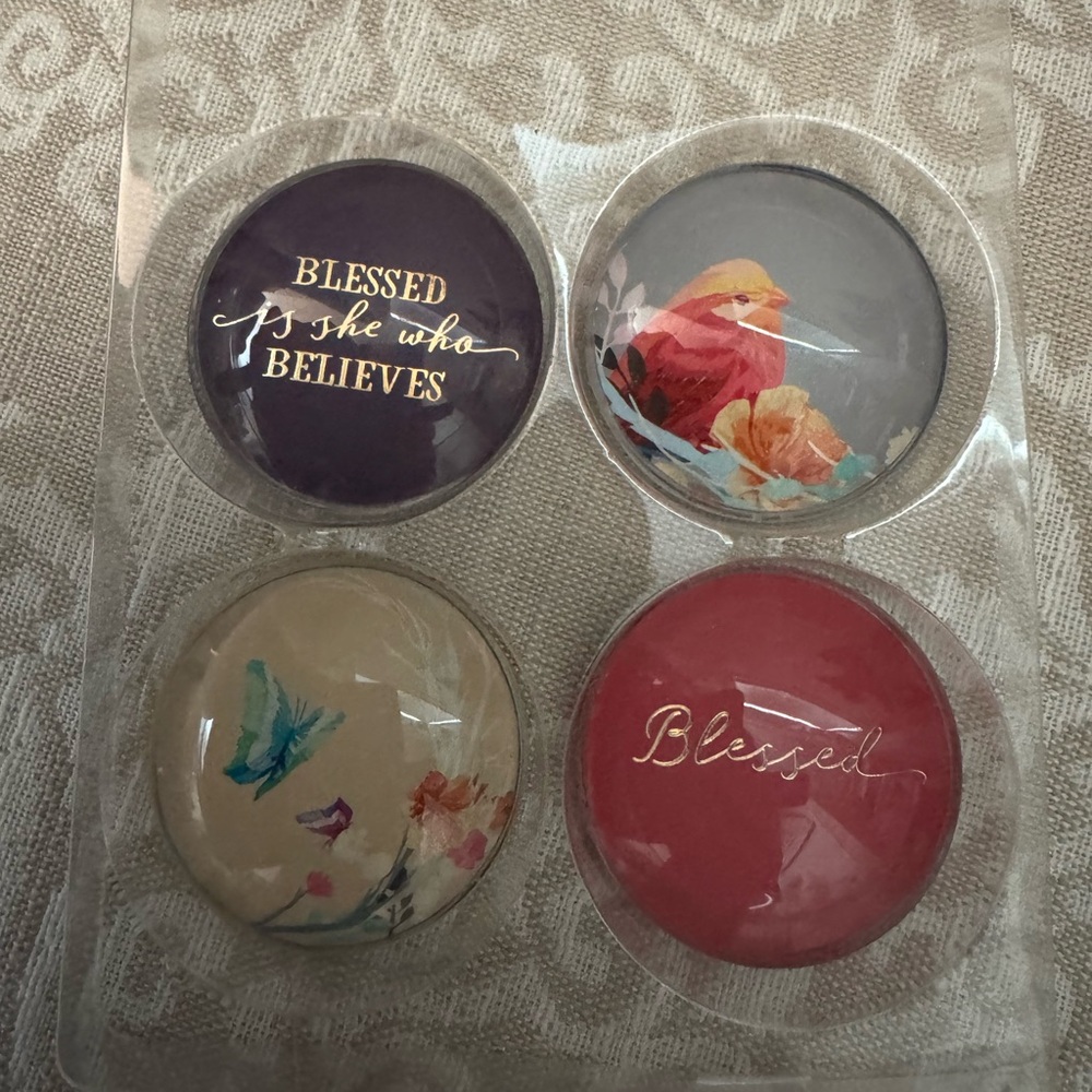 NWT Set of 4 With Love Christian Inspirational Kitchen or Office Magnets